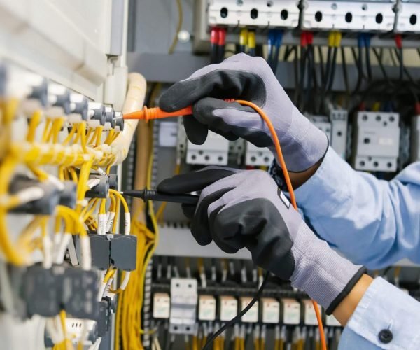 10-Specializations-Comm-Electricians-1024x683