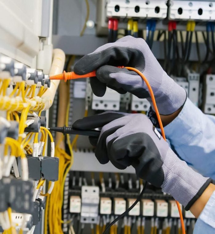 10-Specializations-Comm-Electricians-1024x683
